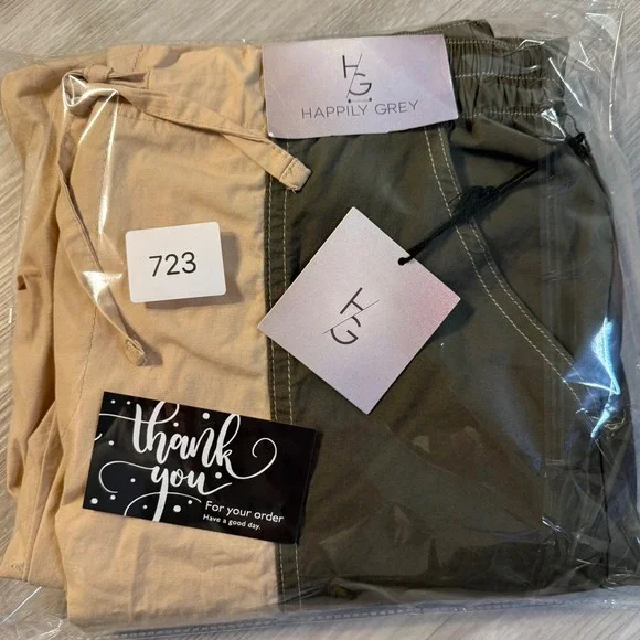 Happily Grey Colorblock Cargo Pants Olive Tan Utility Joggers Large NWT - Picture 9 of 9